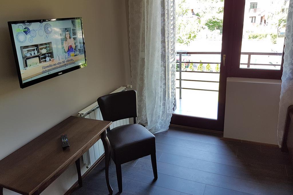 Apartmani Simic Валево Екстериор снимка